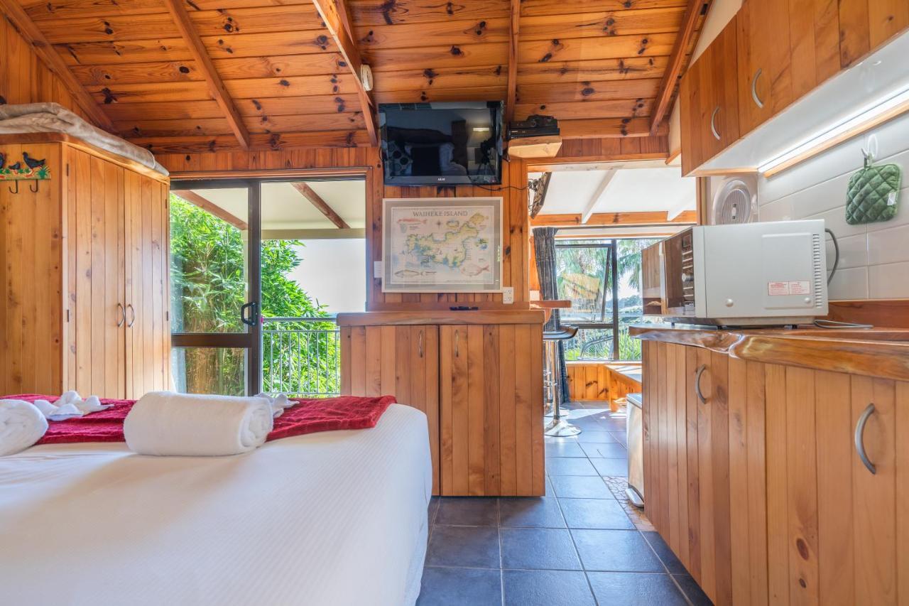 Supacute Character Cottage, Wifi, Sky Tv, Spa Bath, Spa Bath, Dble Kayak And Possibly A Car! Palm Beach Exterior foto
