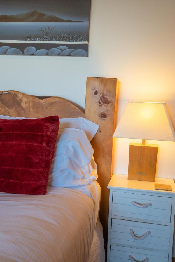 Supacute Character Cottage, Wifi, Sky Tv, Spa Bath, Spa Bath, Dble Kayak And Possibly A Car! Palm Beach Exterior foto